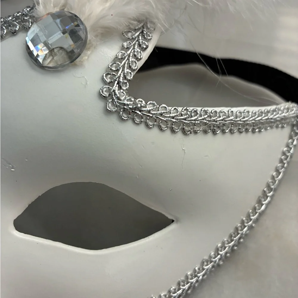 Elegant White and Silver Feathered Mask